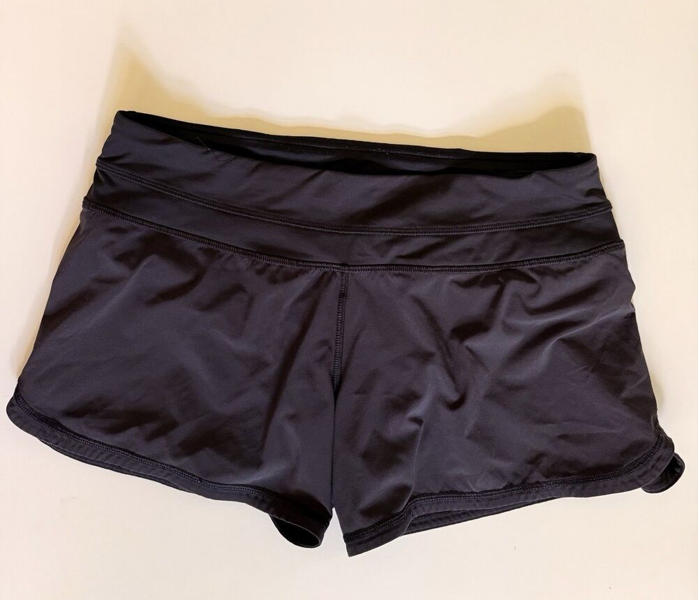 Lululemon Black Groovy Run Shorts 4.5" Lined Mid Rise Athletic Size 8 Great Cond